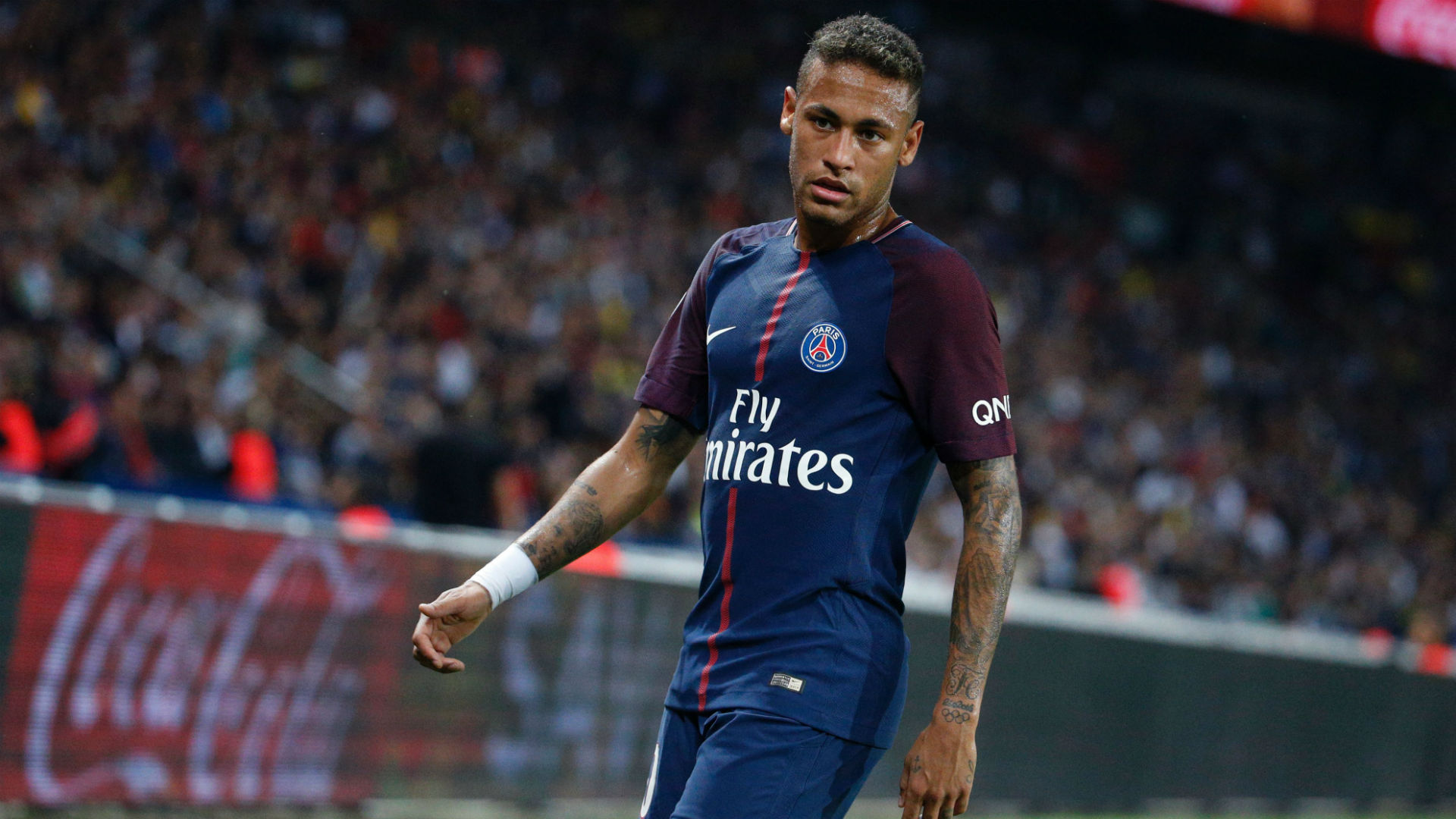 Neymar em ação pelo PSG na liga dos campeões