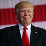 O presidente Donald Trump irá se reunir com estúdios e desenvolvedoras para discutir a violência nos games. Donald Trump