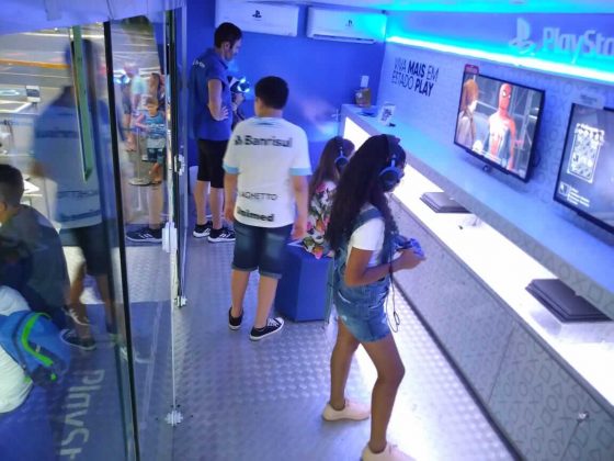 Divulga&ccedil;&atilde;o/&ldquo;Playstation na Estrada&rdquo;